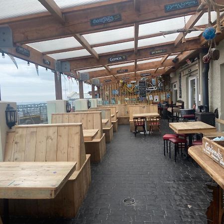 Harbour House Inn Newcastle, Northern Ireland นิวคาสเซิล ภายนอก รูปภาพ