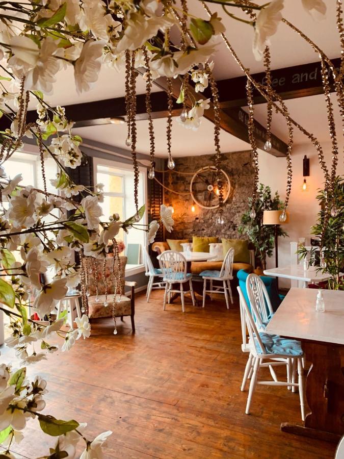 Harbour House Inn Newcastle, Northern Ireland นิวคาสเซิล ภายนอก รูปภาพ
